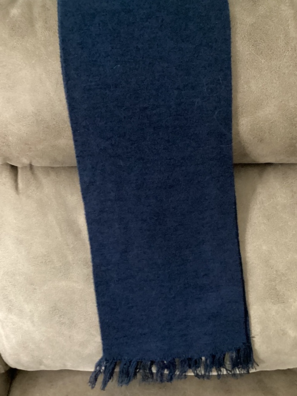 Club Room new wool navy unisex scarf new condition no tag
